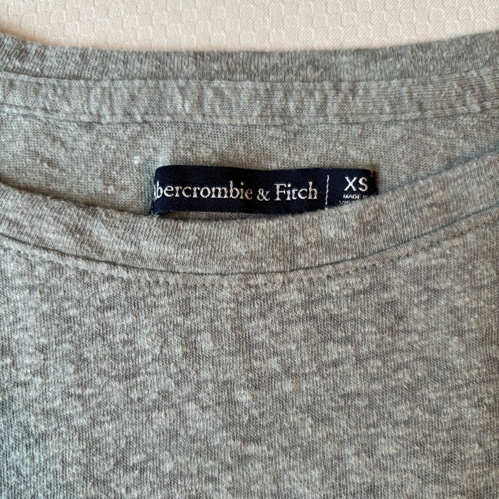 Abercrombie & Fitch Light Green Tie Front Short Sleeve Top - Picture 3 of 8